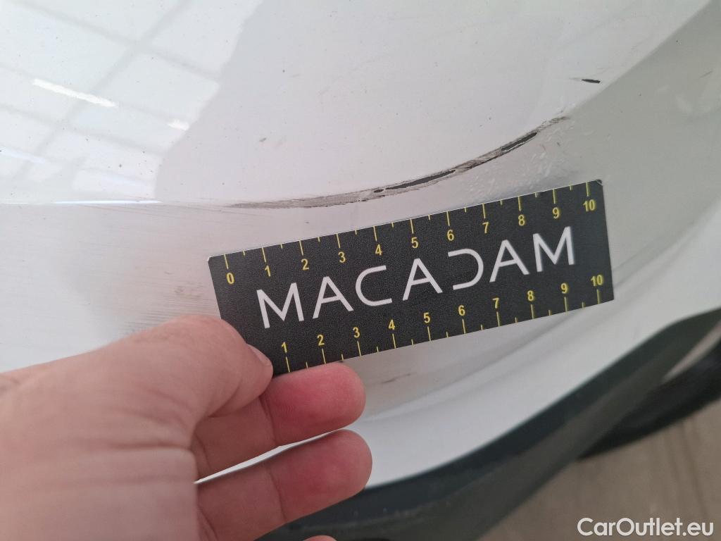  Volkswagen  Crafter  Fourgon e- 35 Fourgon mittellang Hochdach FWD 35kWh BVA #151