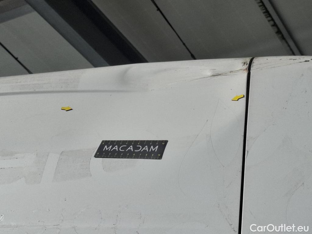  Volkswagen  Crafter  Fourgon e- 35 Fourgon mittellang Hochdach FWD 35kWh BVA #18