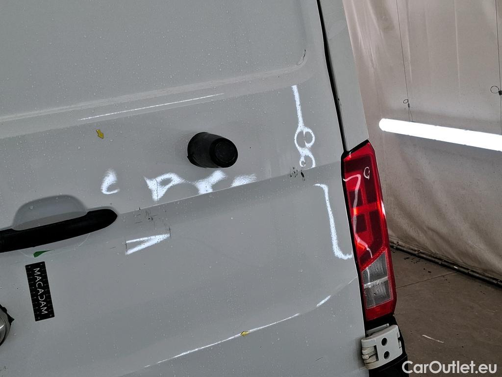  Volkswagen  Crafter  Fourgon e- 35 Fourgon mittellang Hochdach FWD 35kWh BVA #43