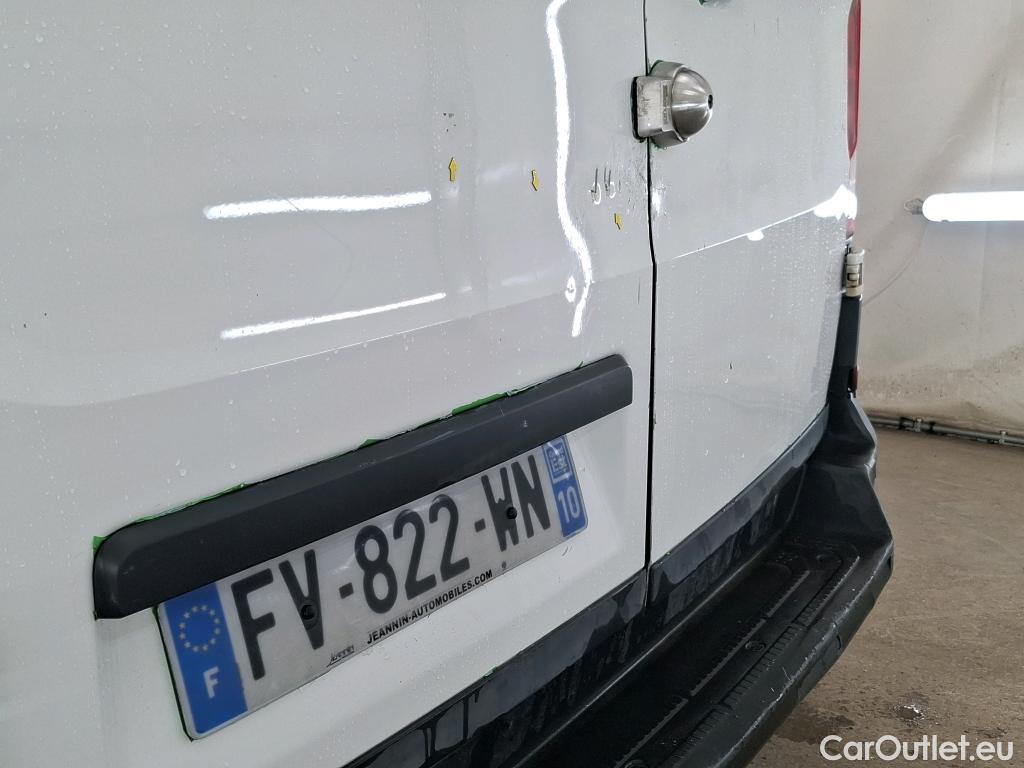  Volkswagen  Crafter  Fourgon e- 35 Fourgon mittellang Hochdach FWD 35kWh BVA #87