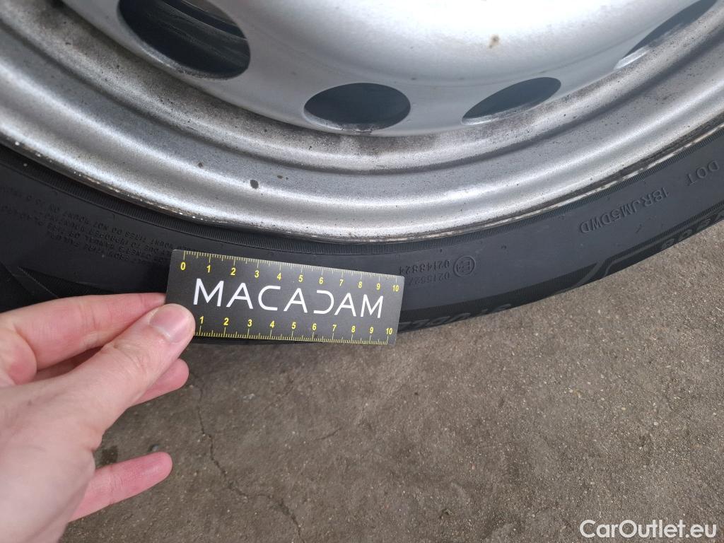  Toyota  Proace TOYOTA  City / 2019 / 5P / Fourgonnette 1.5 Long 130 D-4D Active Auto Cabine App #6