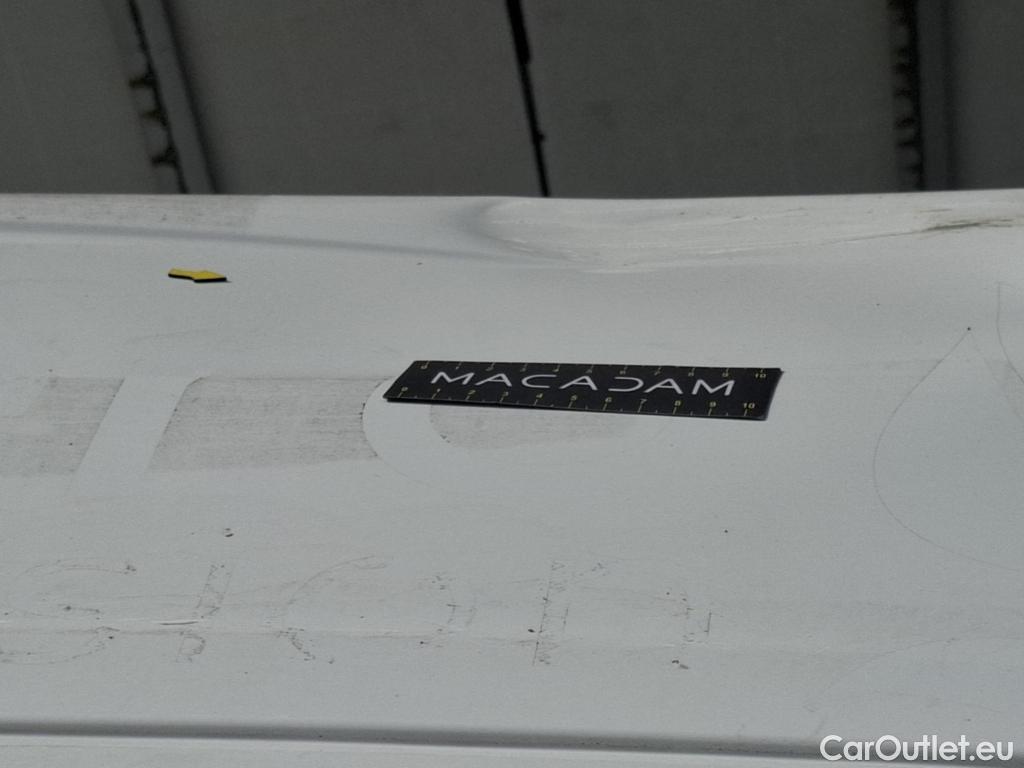  Volkswagen  Crafter  Fourgon e- 35 Fourgon mittellang Hochdach FWD 35kWh BVA #15