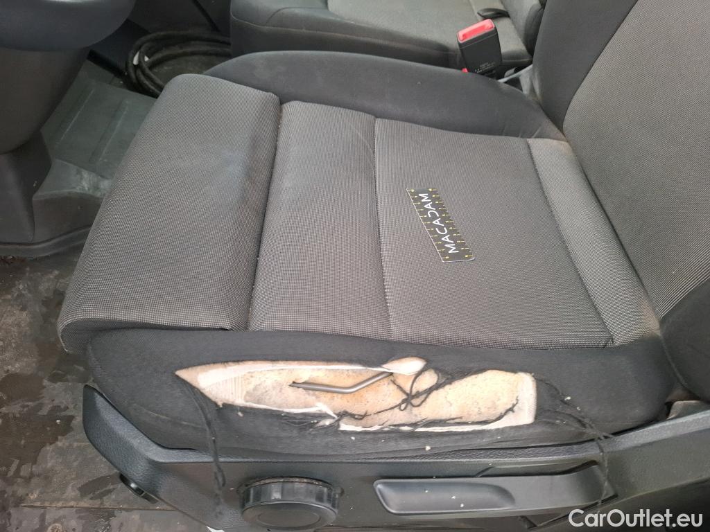  Volkswagen  Crafter  Fourgon e- 35 Fourgon mittellang Hochdach FWD 35kWh BVA #118