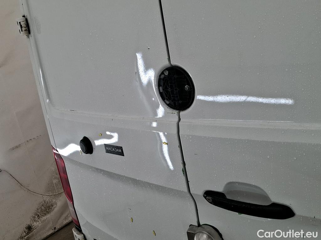  Volkswagen  Crafter  Fourgon e- 35 Fourgon mittellang Hochdach FWD 35kWh BVA #94