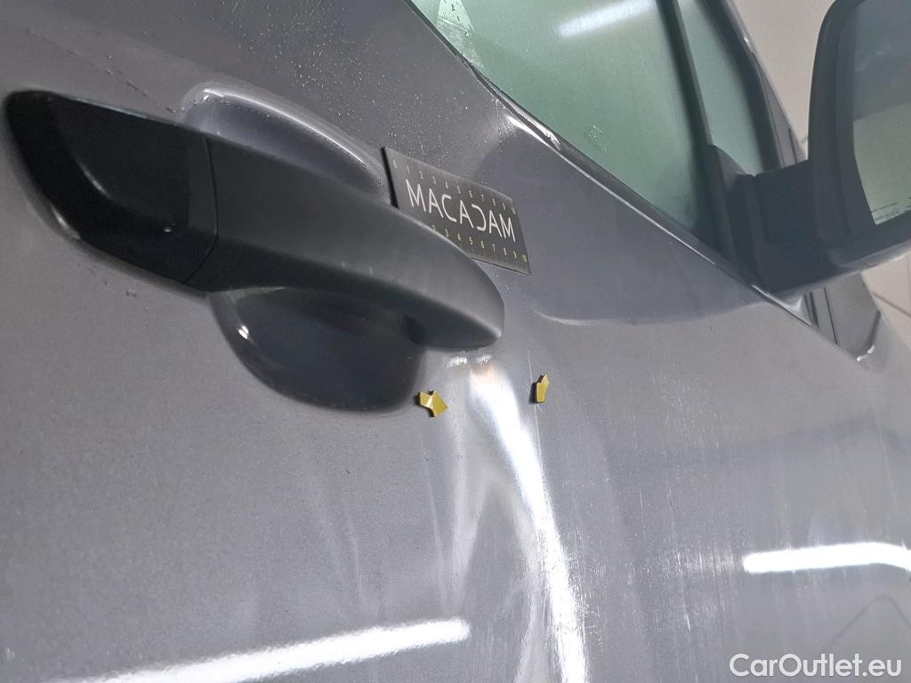  Toyota  Proace TOYOTA  City / 2019 / 5P / Fourgonnette 1.5 Long 130 D-4D Active Auto Cabine App #2