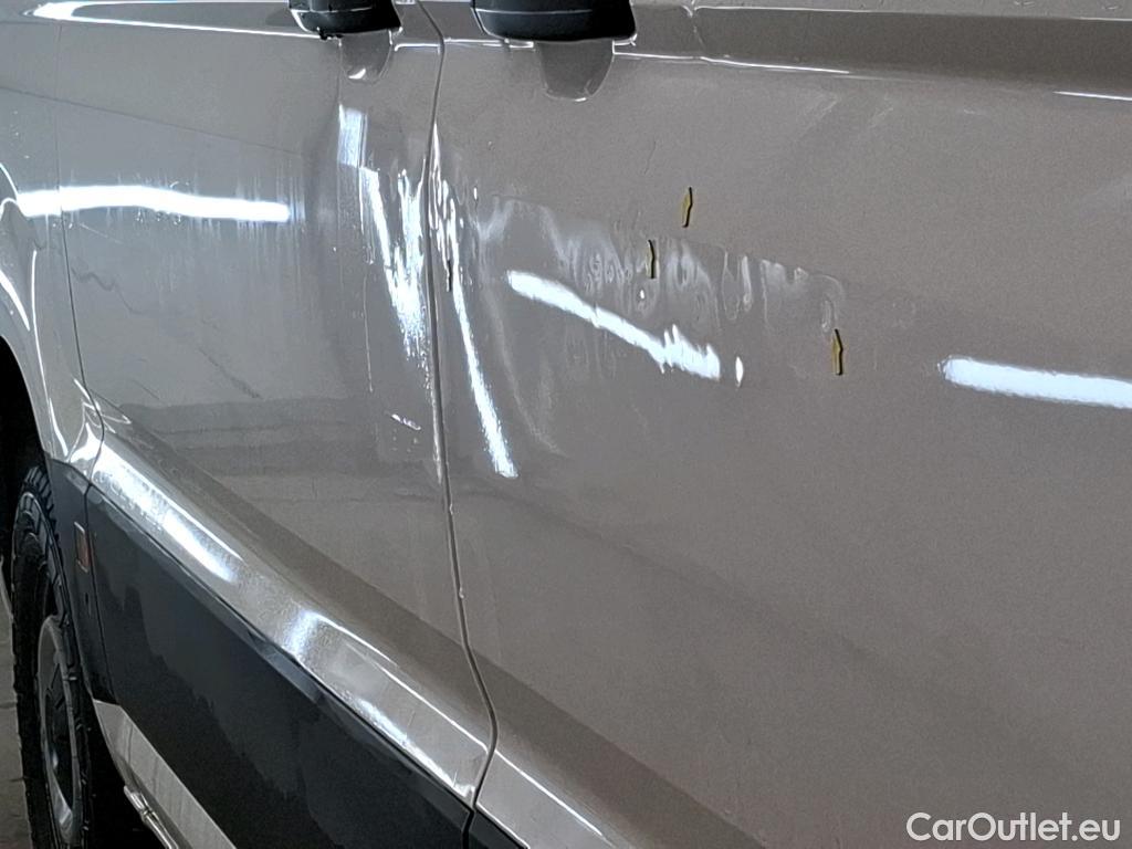  Volkswagen  Crafter  Fourgon e- 35 Fourgon mittellang Hochdach FWD 35kWh BVA #50