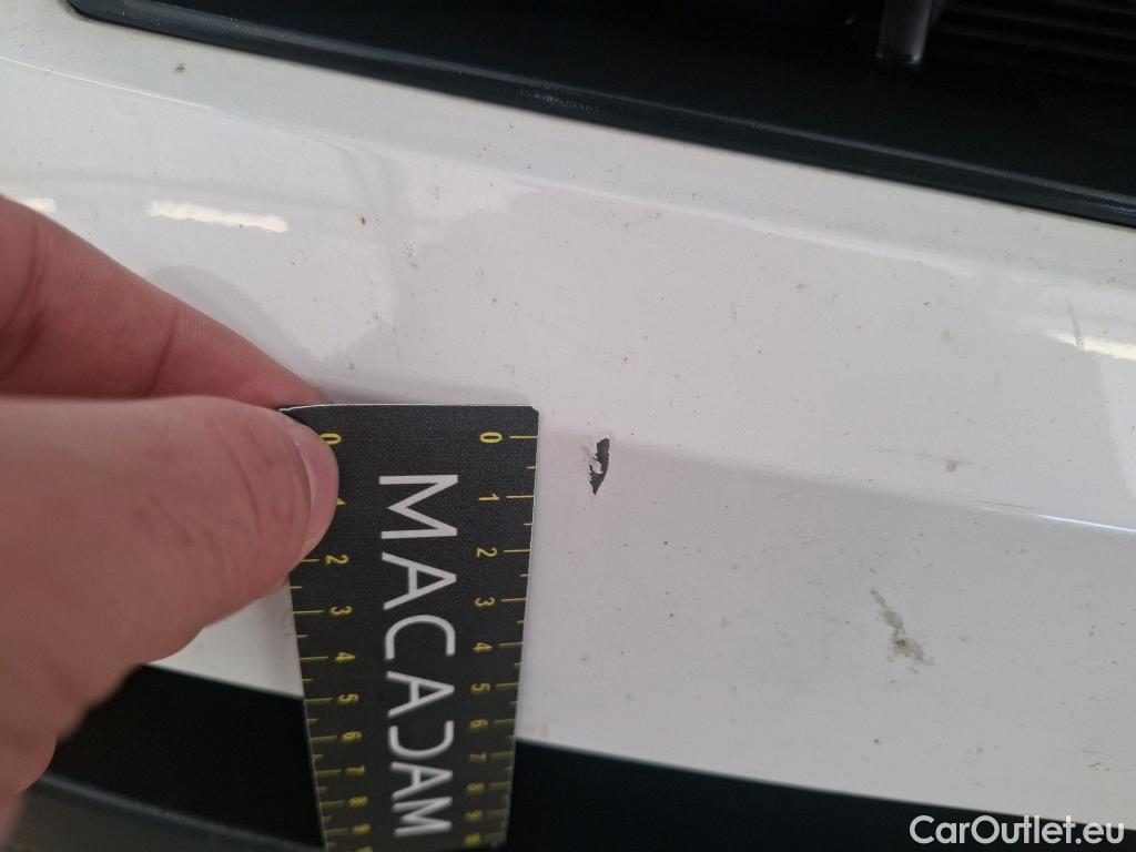  Volkswagen  Crafter  Fourgon e- 35 Fourgon mittellang Hochdach FWD 35kWh BVA #157