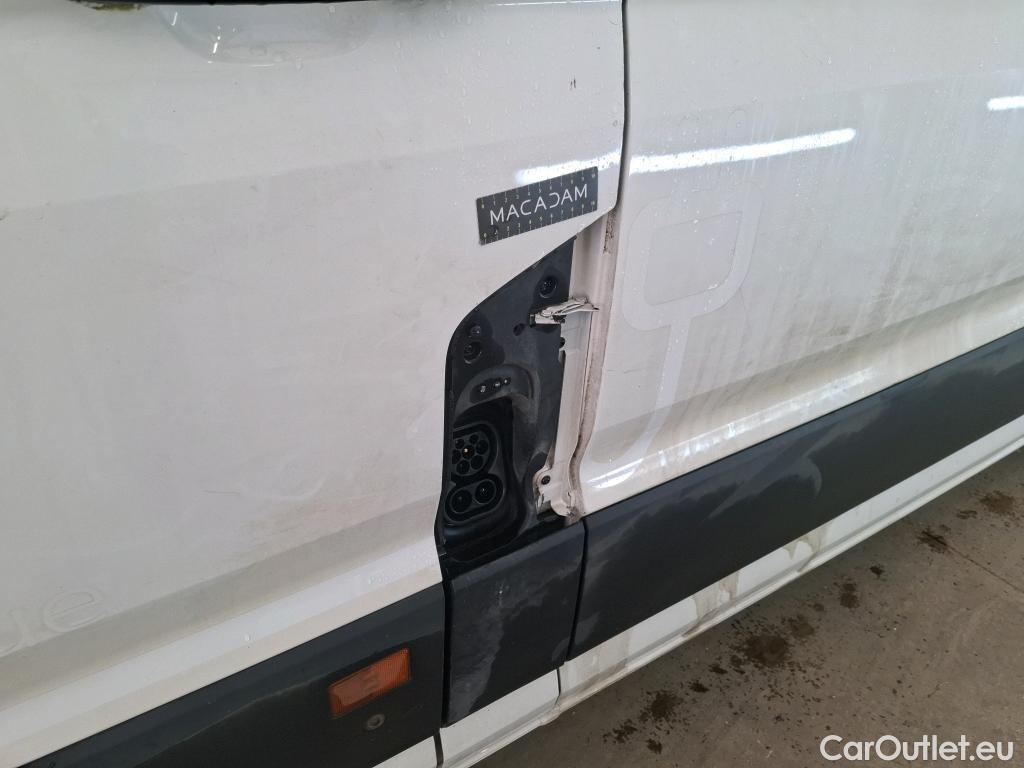  Volkswagen  Crafter  Fourgon e- 35 Fourgon mittellang Hochdach FWD 35kWh BVA #158