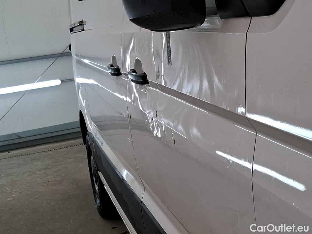  Volkswagen  Crafter  Fourgon e- 35 Fourgon mittellang Hochdach FWD 35kWh BVA #48