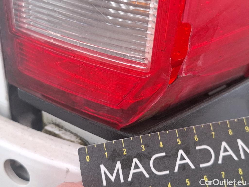  Volkswagen  Crafter  Fourgon e- 35 Fourgon mittellang Hochdach FWD 35kWh BVA #147