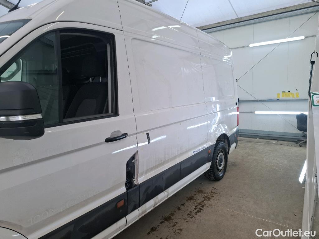  Volkswagen  Crafter  Fourgon e- 35 Fourgon mittellang Hochdach FWD 35kWh BVA #72