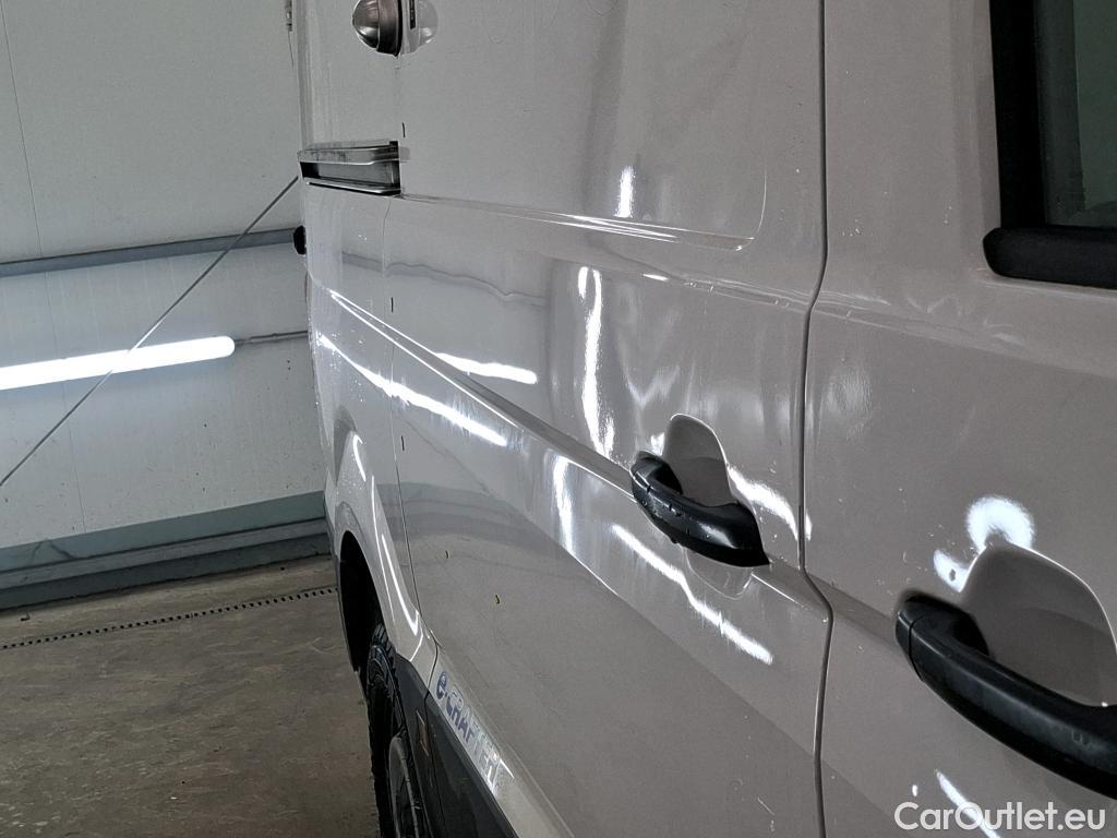  Volkswagen  Crafter  Fourgon e- 35 Fourgon mittellang Hochdach FWD 35kWh BVA #109