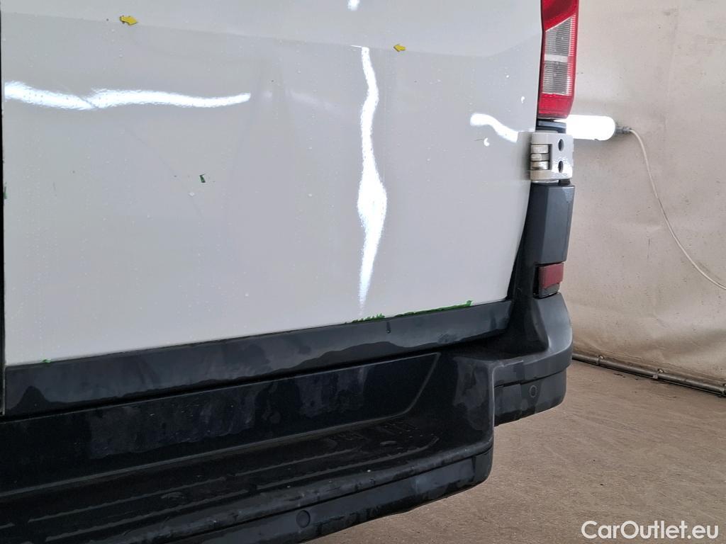  Volkswagen  Crafter  Fourgon e- 35 Fourgon mittellang Hochdach FWD 35kWh BVA #40