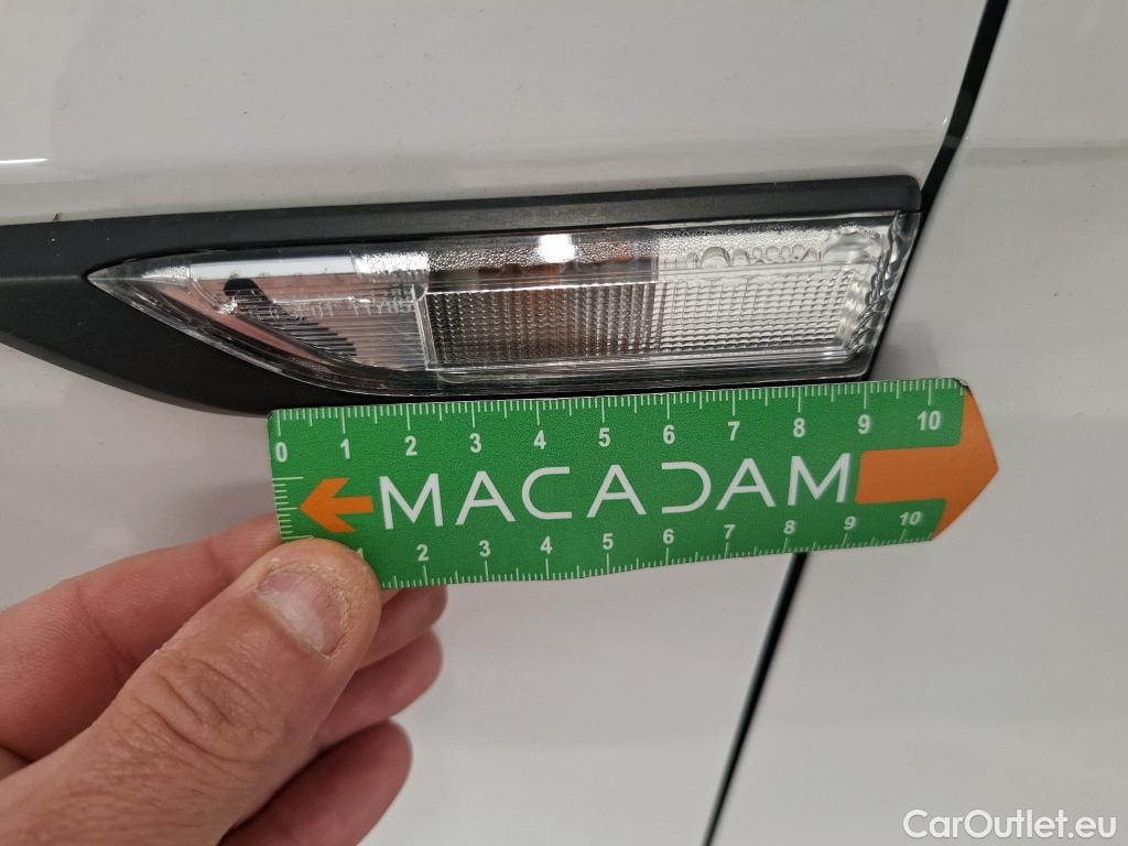  Volkswagen  Caddy VOLKSWAGEN  Van / 2015 / 4P / Fourgonnette 2.0 TDI 1224MOTION Business Line Plus #17