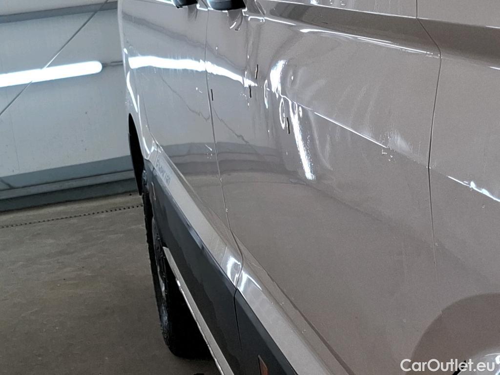  Volkswagen  Crafter  Fourgon e- 35 Fourgon mittellang Hochdach FWD 35kWh BVA #53