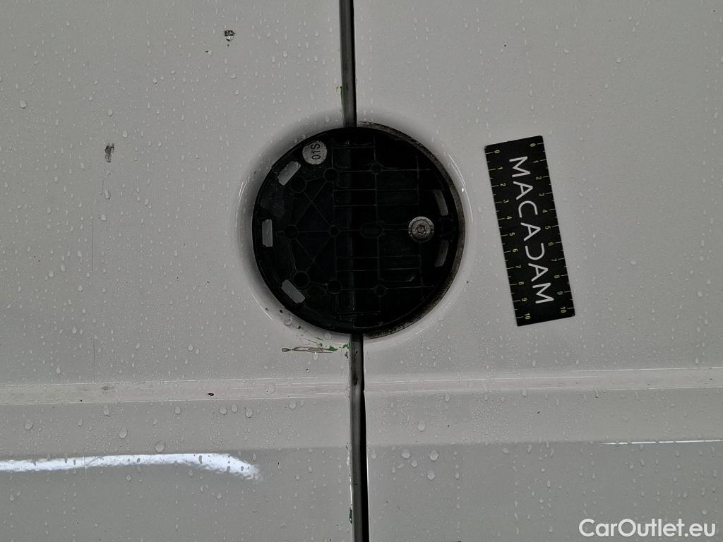  Volkswagen  Crafter  Fourgon e- 35 Fourgon mittellang Hochdach FWD 35kWh BVA #183