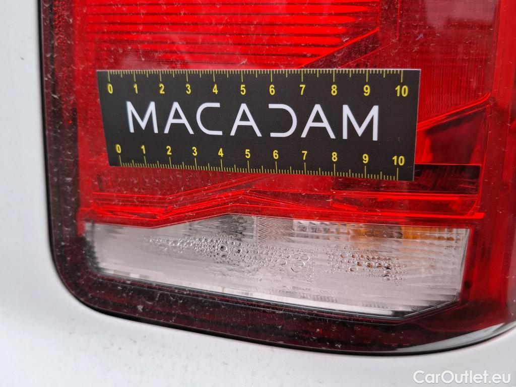  Volkswagen  Transporter VOLKSWAGEN  / 2019 / 4P / Fourgon tôlé 2.0 TDi 150 4MO L1H1 Business Line #4