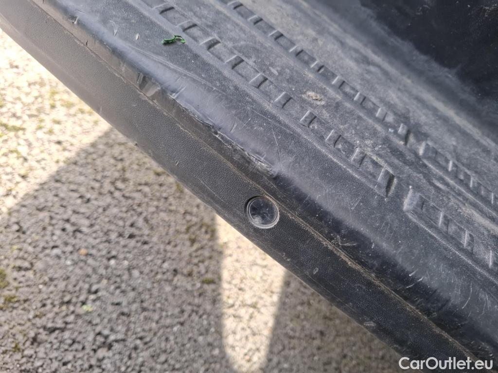  Volkswagen  Crafter  Fourgon e- 35 Fourgon mittellang Hochdach FWD 35kWh BVA #199