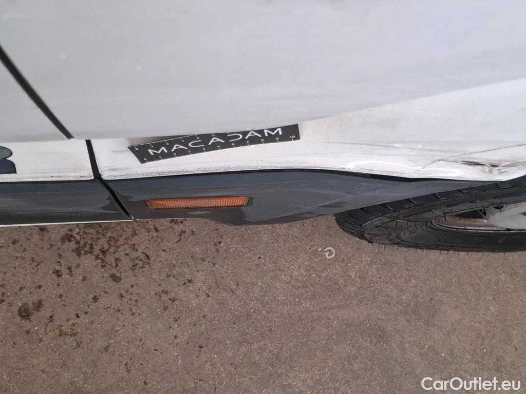  Volkswagen  Crafter  Fourgon e- 35 Fourgon mittellang Hochdach FWD 35kWh BVA #178