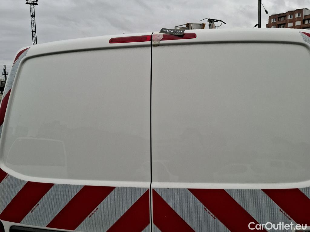  Volkswagen  Transporter VOLKSWAGEN  / 2019 / 4P / Fourgon tôlé 2.0 TDi 150 4MO L1H1 Business Line #13