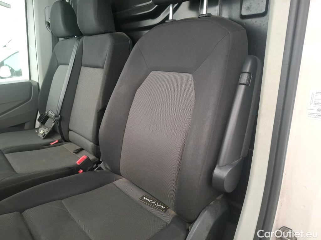  Volkswagen  Crafter  Fourgon e- 35 Fourgon mittellang Hochdach FWD 35kWh BVA #191