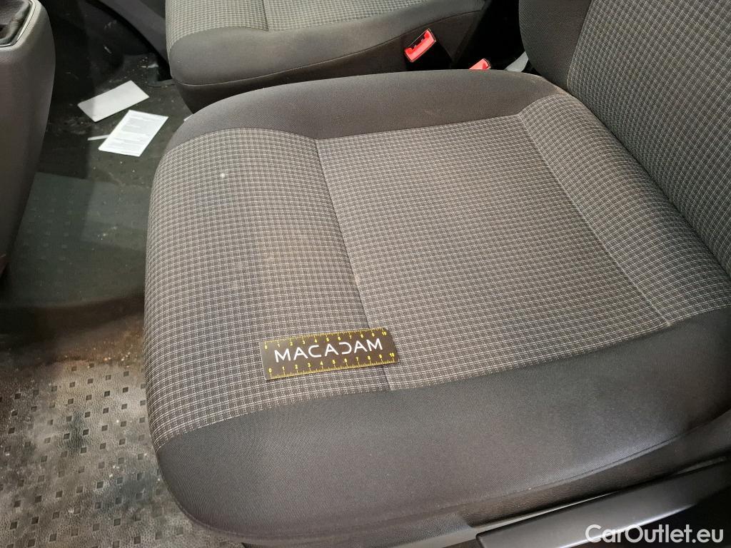  Volkswagen  Transporter VOLKSWAGEN  / 2019 / 4P / Fourgon tôlé 2.0 TDi 110 L1H1 Business #6