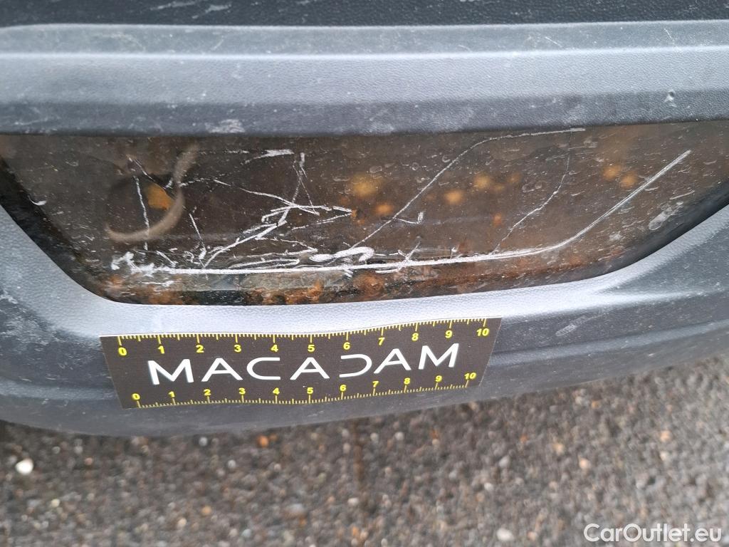  Volkswagen  Transporter VOLKSWAGEN  / 2019 / 4P / Fourgon tôlé 2.0 TDi 150 4MO L1H1 Business Line #10