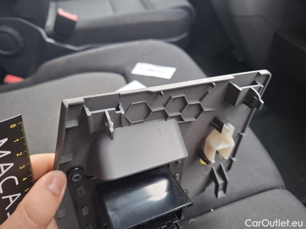  Volkswagen  Crafter  Fourgon e- 35 Fourgon mittellang Hochdach FWD 35kWh BVA #203