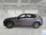  Alfa Romeo   STELVIO ALFA ROMEO / 2017 / 5P / SUV 2.2 TD 190 CV SUPER BUSINESS AT8 Q4 #8