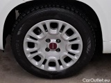  Fiat  Panda FIAT  / 2011 / 5P / BERLINA 1.2 69CV SeS E6D-TEMP EASY #20