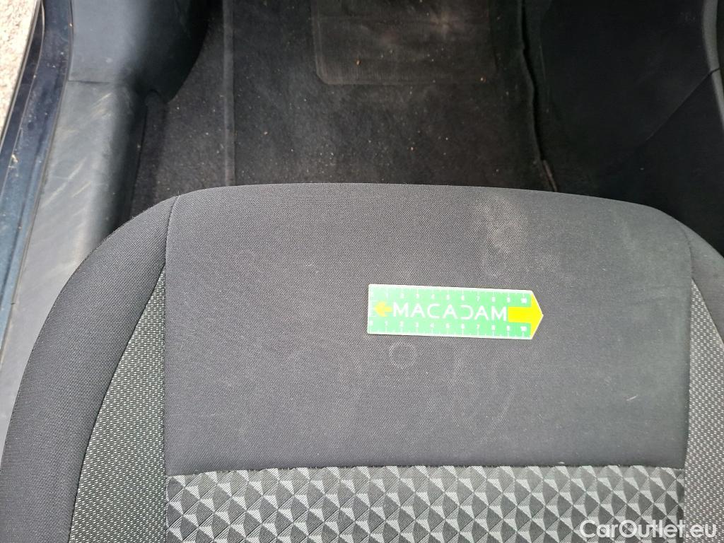  Nissan  Micra NISSAN  / 2016 / 5P / Berline IG-T 92 Business Edition / TRANSFO VP VF #13