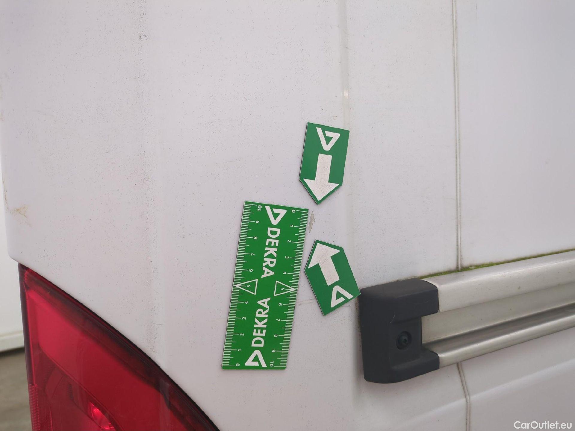  Fiat  Ducato FIAT  / 2014 / 4P / Fourgon tôlé 3.0 M H2 2.3 Multijet 120 Pack Pro Nav #46