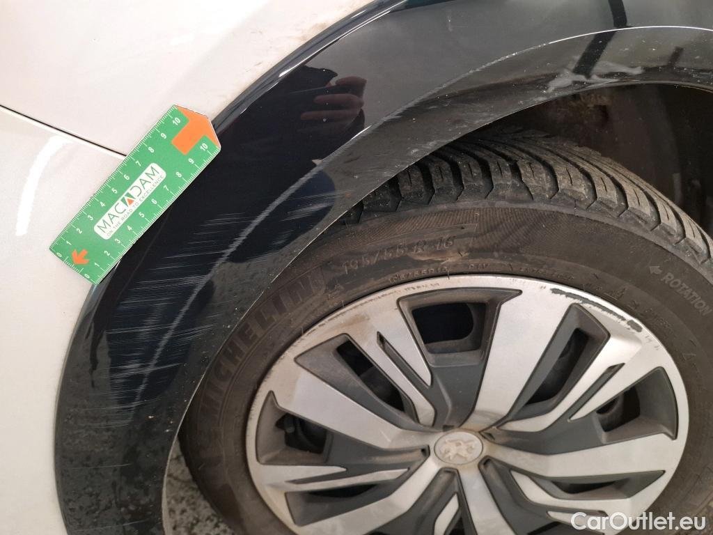  Peugeot  208  (e-) Active Business R 50kWh BVA / TRANSFO VP VF
 #17