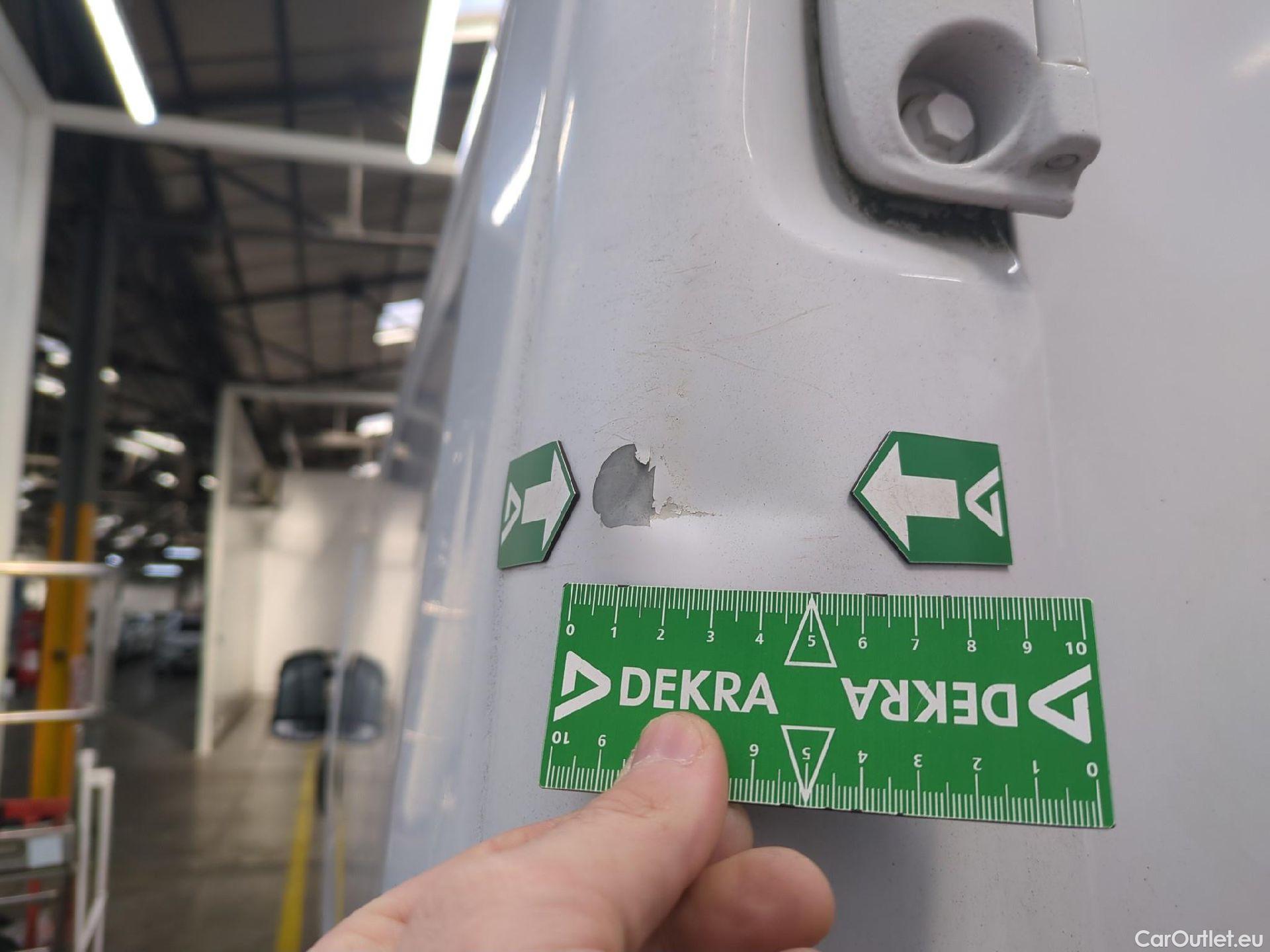  Fiat  Ducato FIAT  / 2014 / 4P / Fourgon tôlé 3.0 M H2 2.3 Multijet 120 Pack Pro Nav #35