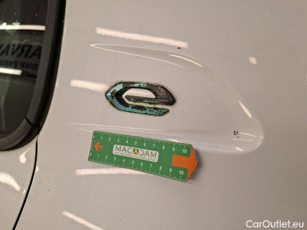  Peugeot  208  (e-) Active Business R 50kWh BVA / TRANSFO VP VF
 #26