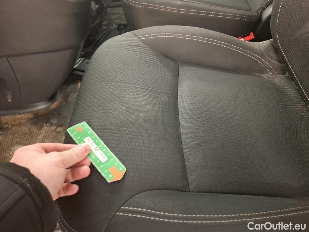  Renault  Trafic  Fourgon L1H1 3T Grand Confort 2.0 dCi 130CV BVM6 E6d #6