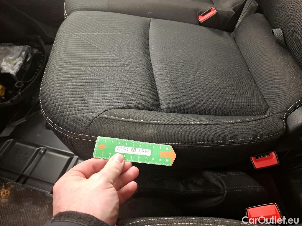  Renault  Trafic  Fourgon L1H1 3T Grand Confort 2.0 dCi 130CV BVM6 E6d #7