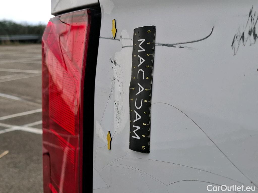  Volkswagen  Crafter  Fourgon e- 35 Fourgon mittellang Hochdach FWD 35kWh BVA #21