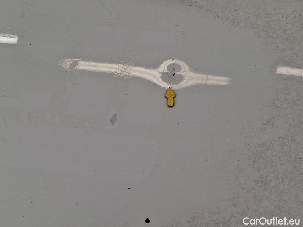  Renault  Trafic RENAULT  VU 4p Fourgon FG-GCF L1H1 1000 dCi 90 #24