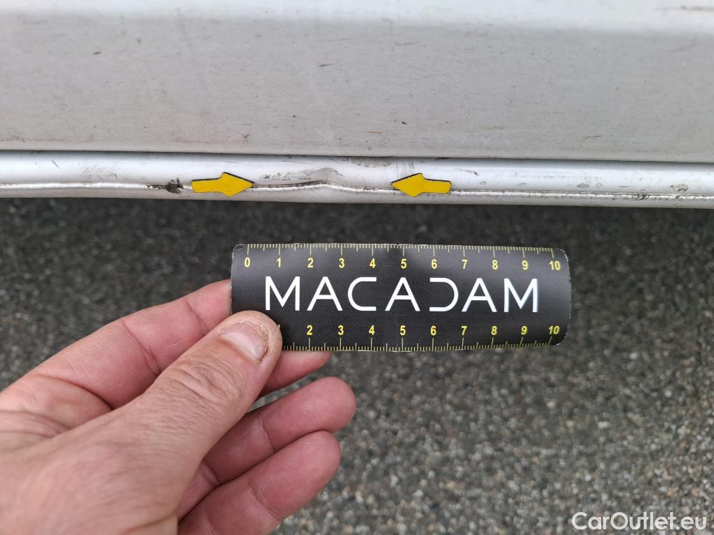  Volkswagen  Crafter  Fourgon e- 35 Fourgon mittellang Hochdach FWD 35kWh BVA #68