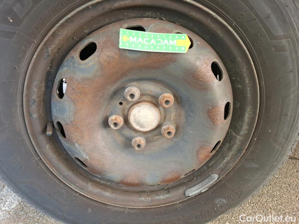  Renault  Trafic RENAULT  VU 4p Fourgon FG-GCF L1H1 1000 dCi 90 #53