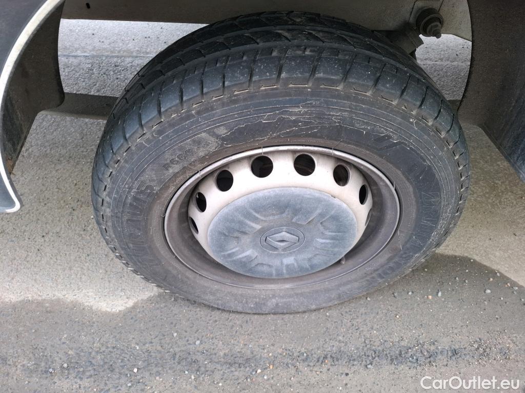  Renault  Master RENAULT  SC / 2019 / 2P / Châssis cabine CC Tr CF F3500 L3 Blue dCi 145 EVIE #52