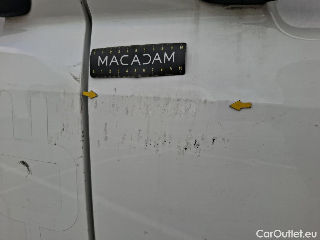  Volkswagen  Crafter  Fourgon e- 35 Fourgon mittellang Hochdach FWD 35kWh BVA #45