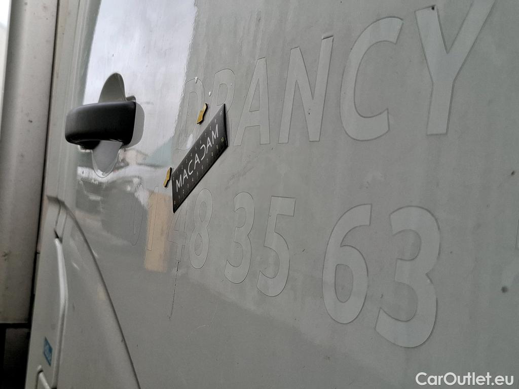  Renault  Master RENAULT  SC / 2019 / 2P / Châssis cabine CC Tr CF F3500 L3 Blue dCi 145 EVIE #34