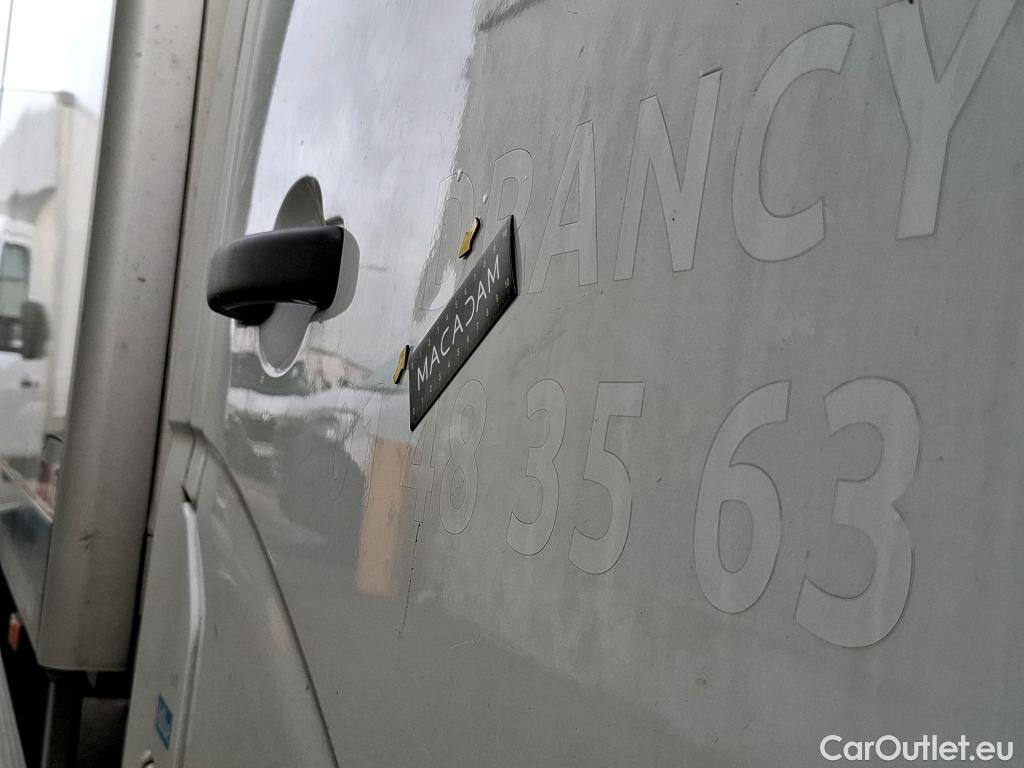  Renault  Master RENAULT  SC / 2019 / 2P / Châssis cabine CC Tr CF F3500 L3 Blue dCi 145 EVIE #35