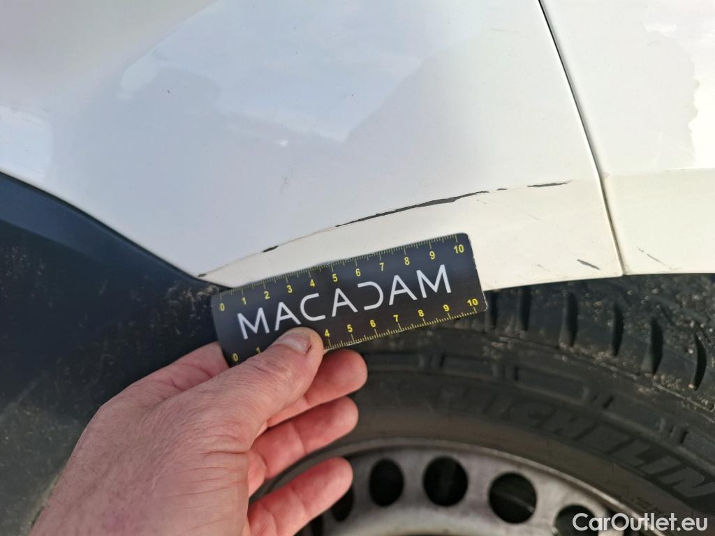  Volkswagen  Crafter  Fourgon e- 35 Fourgon mittellang Hochdach FWD 35kWh BVA #83