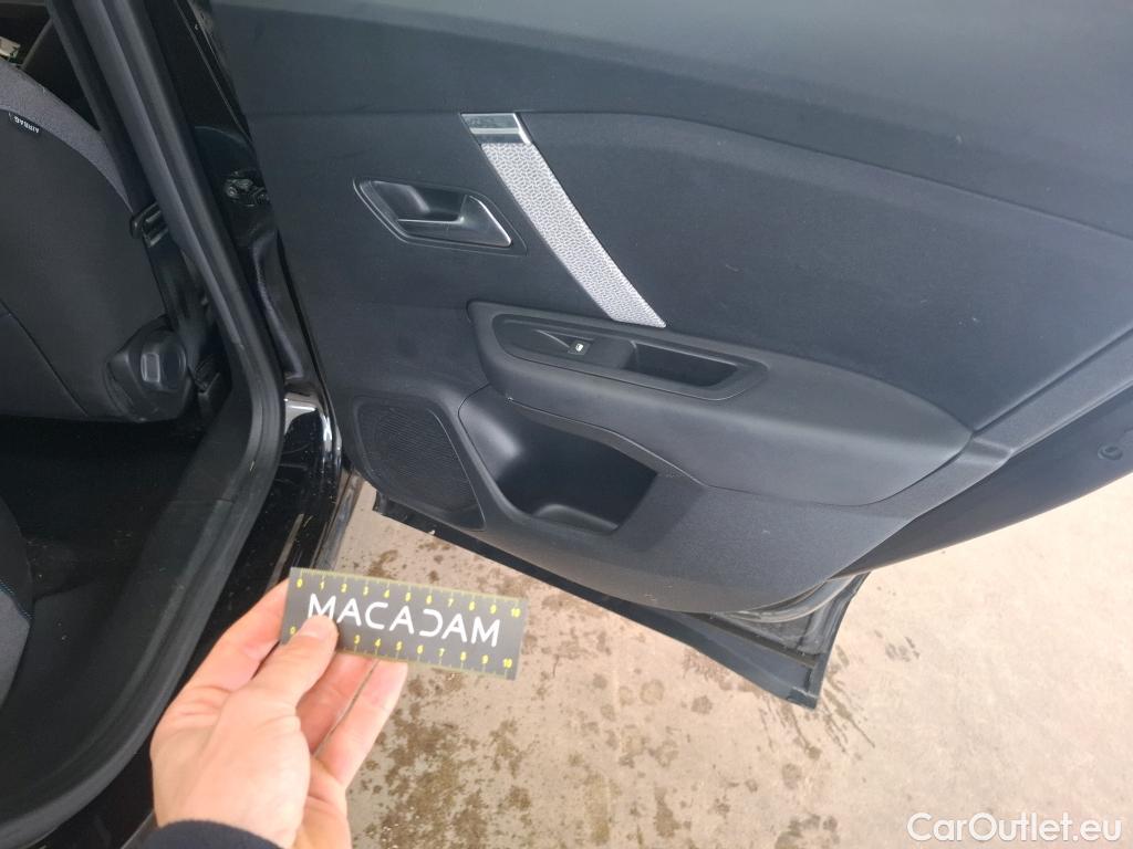  Citroen  C4  X Feel Pack 1.2 PureTech 130CV BVA8 6E #12