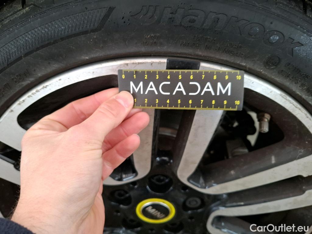  Mini  Mini   / 2021 / 3P / Berline Cooper SE Finition  Yours 184 ch BVA #5