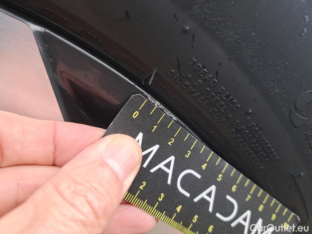  Hyundai  Tucson HYUNDAI  / 2020 / 5P / SUV 1.6 HYBRID 230 EXECUTIVE #16