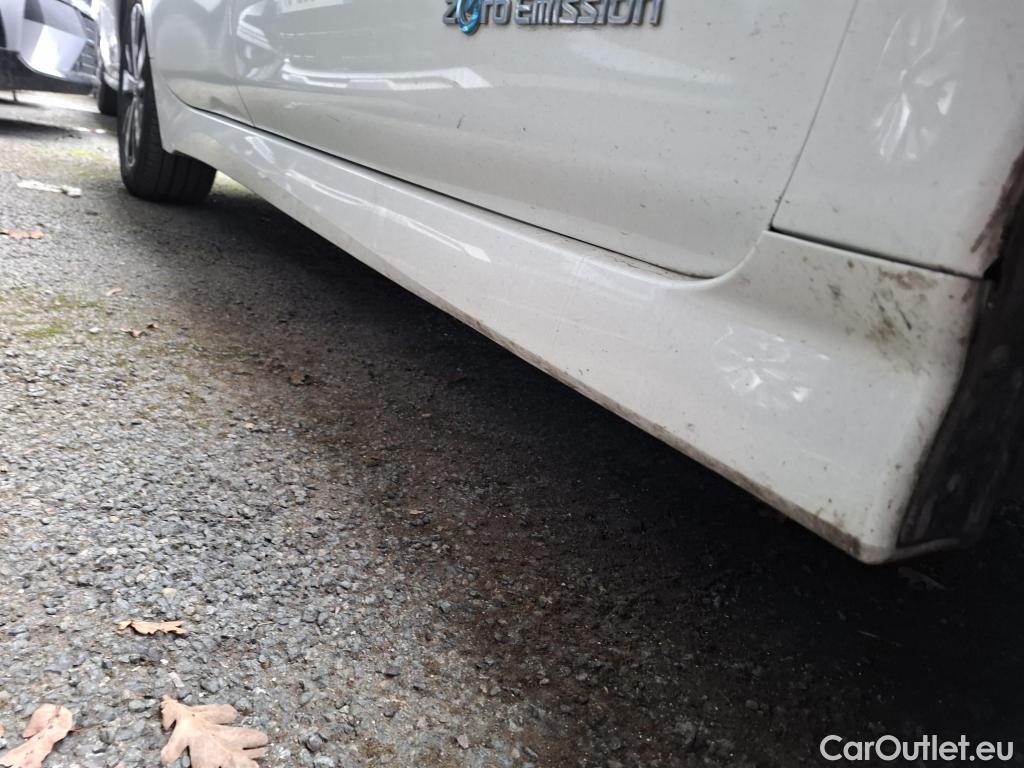  Nissan  Leaf NISSAN  5p Berline 150ch Acenta #31